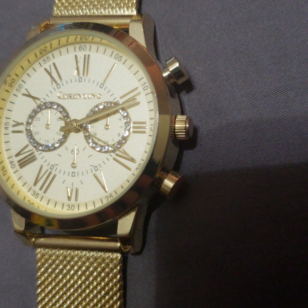 Gold watch - Picture 4 of 4